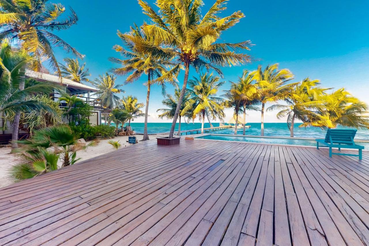 Beachside Villas Gold Standard Certified Placencia エクステリア 写真