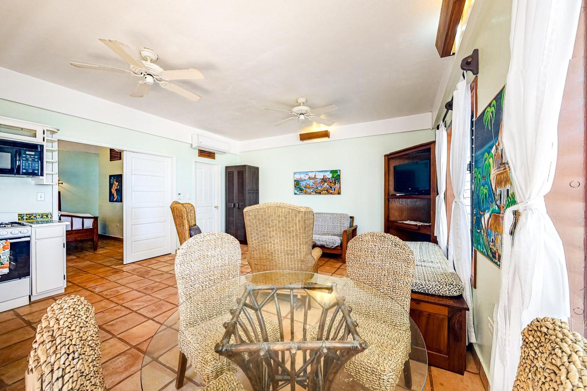 Beachside Villas Gold Standard Certified Placencia 部屋 写真